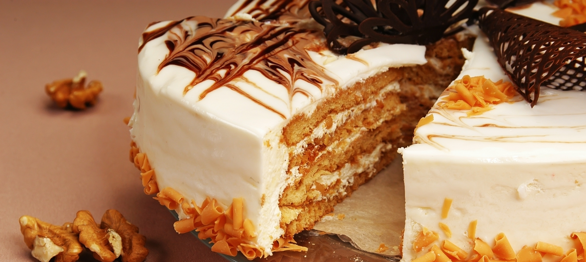 Beat Holiday Sweets With Coconut Oil & Plant-Based Xylitol