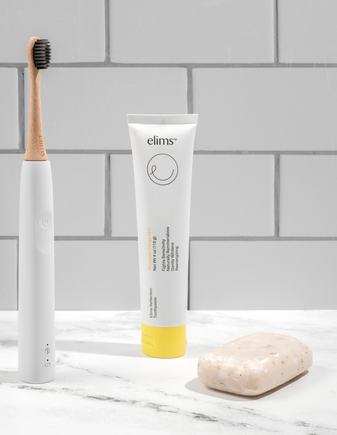 Pineapple orange mint is our best selling paste. Powered by nano-hydroxyapatite and xylitol, it's the perfect balance of science and nature.