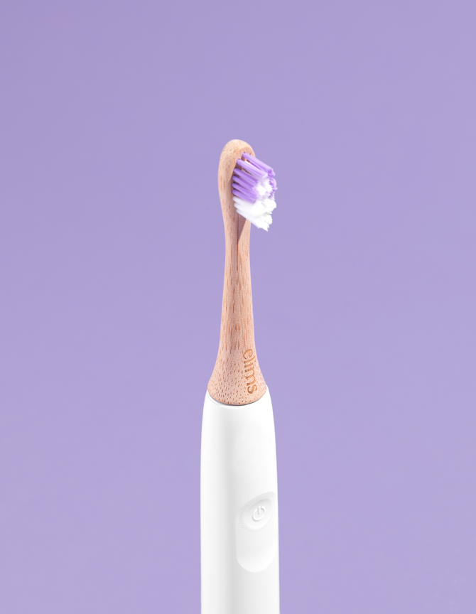 Beautiful and sustainable bamboo electric toothbrush heads in a four pack. Compatible with Philips Sonicare electric toothbrushes. 4-pack of ELIMS bamboo electric toothbrush replacement heads compatible with Philips Sonicare.